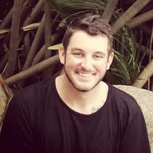 Meet your Posher, Aaron